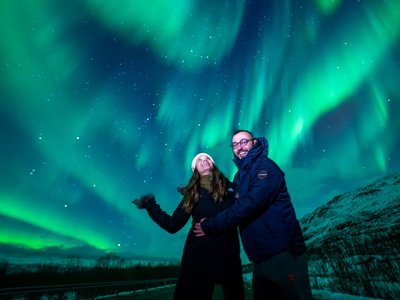 Rovaniemi:%100 Money Back Guarantee Northern Lights Hunting Small Group